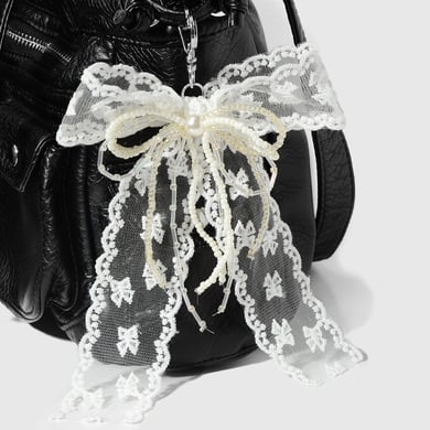 Taschenanhänger mit Spitzenschleife und Knoten h5 Bild7