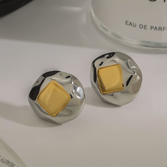 1 paio di orecchini a bottone da donna in acciaio inossidabile color oro con motivo geometrico semplice della serie Simple 2