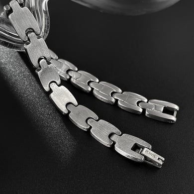 1 Piece Rugged Series Stylish Rectangular Stainless Steel Men's Bracelets h5 Picture6