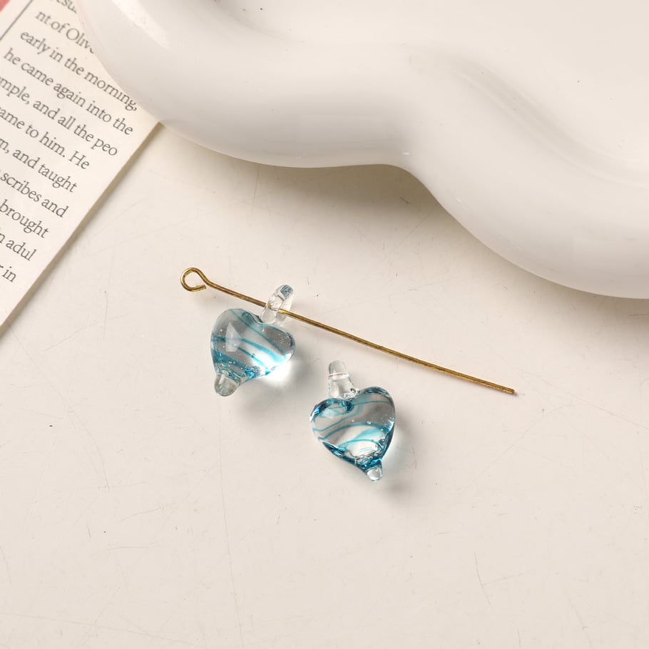 Pendentif en verre à rayures en forme de cœur pour femme, 1 pièce