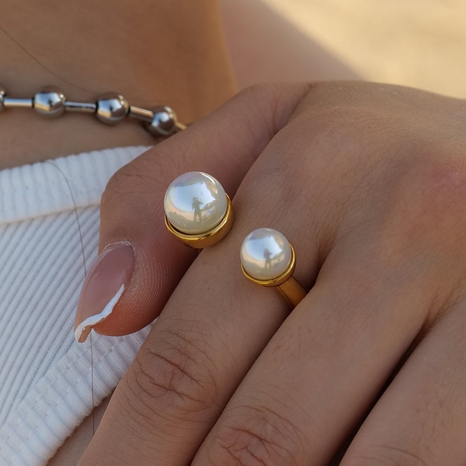 Elegante Statement-Ringe aus Edelstahl in Goldfarbe mit Perlen Bild5