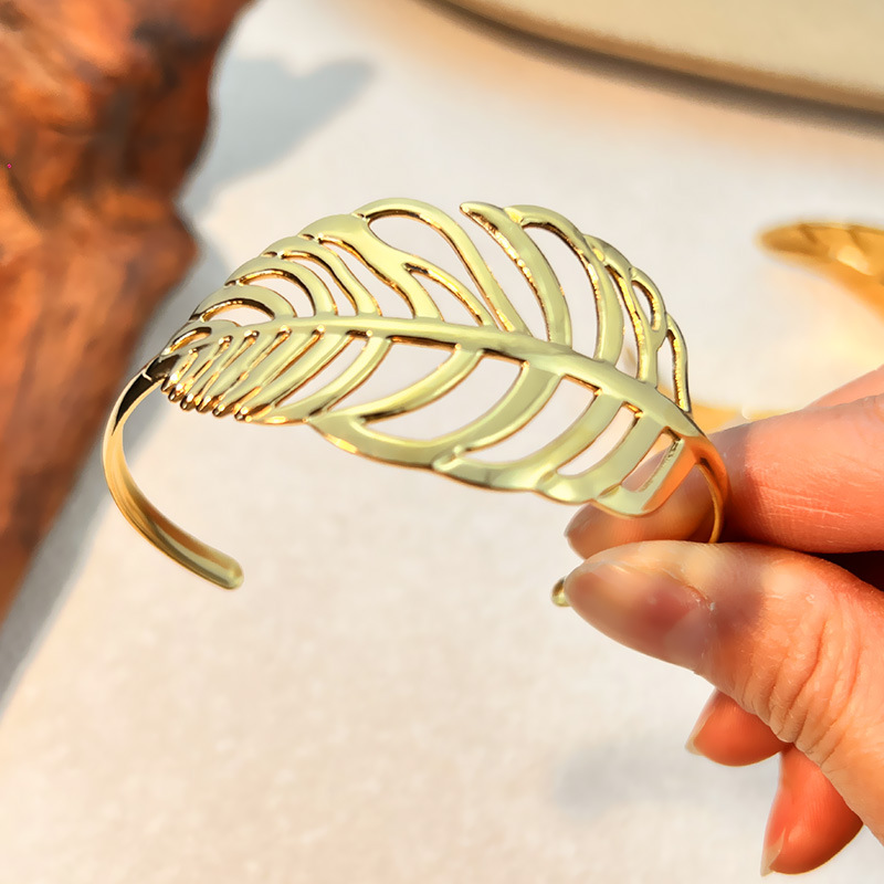 Mixed Color Stainless Steel Leaves Shape Cuff Bracelets Picture3