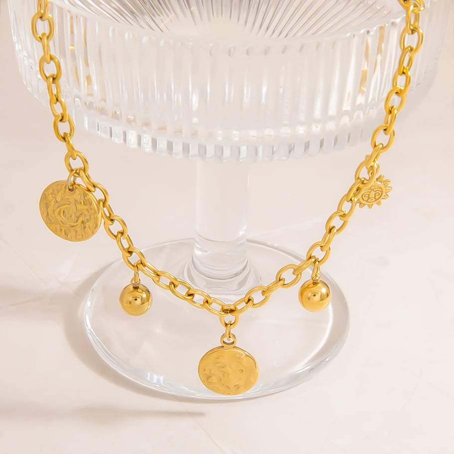 Exquisite Heart Stainless Steel Gold Color Women's Pendant Necklaces Picture3