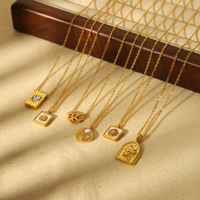 1 Paar Simple Series Tägliche geometrische Edelstahl Gold Farbe Zirkon Unisex Anhänger Halsketten Bild2