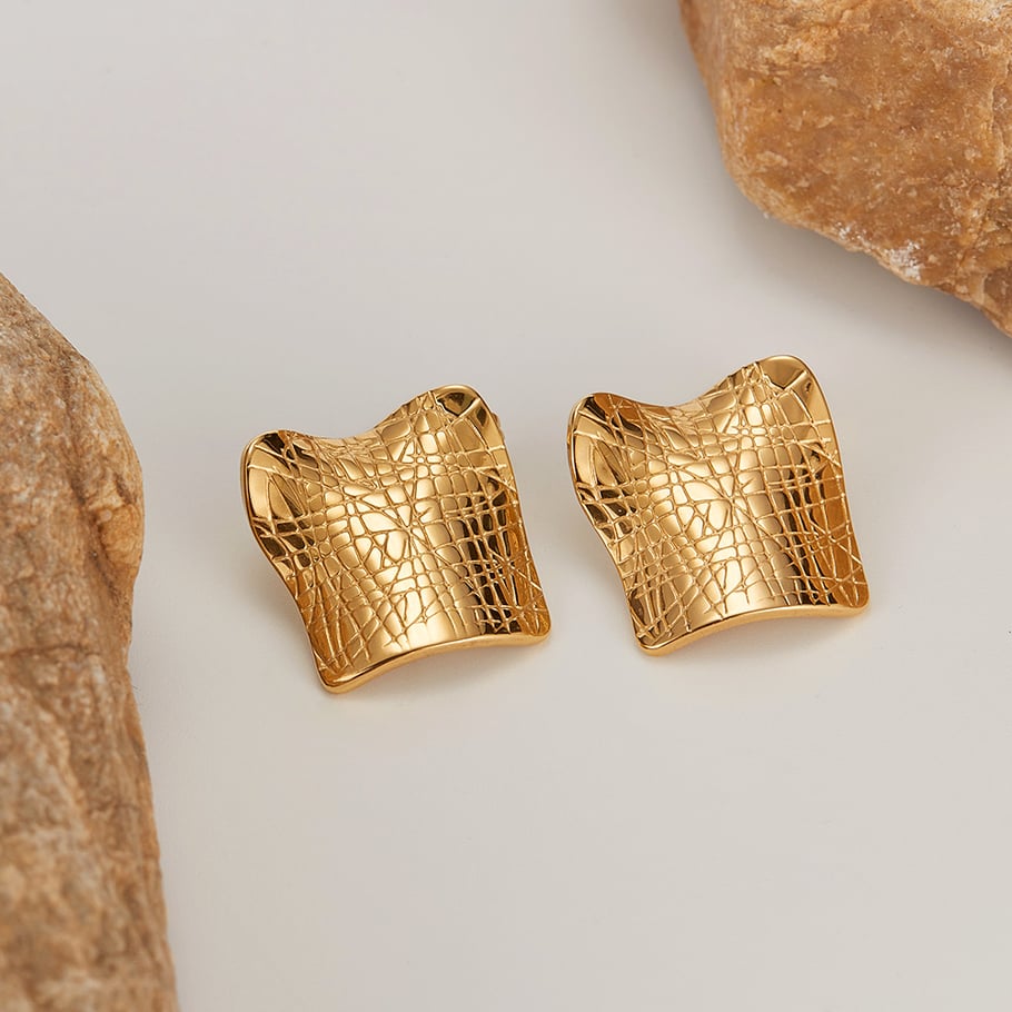 1 Paar Simple Series Tägliche geometrische Edelstahl Goldfarbene Damen-Ohrstecker Bild6