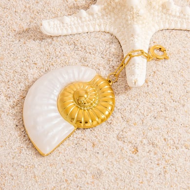 Colgantes de bikini para mujer de acero inoxidable color dorado con diseño de concha de playa h5 Imagen3