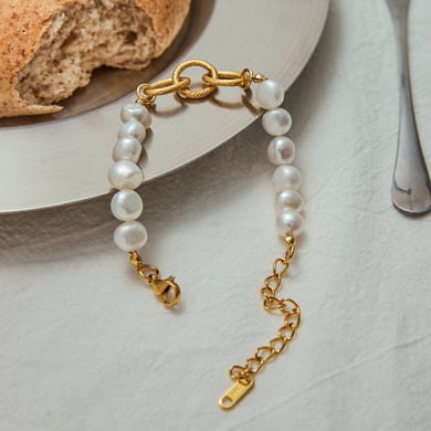 Elegantes Perlenarmband aus goldfarbenem Edelstahl h5 Bild5