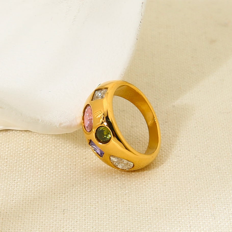 Luxuriöse Retro-Statement-Ringe aus Edelstahl im geometrischen Stil Bild3