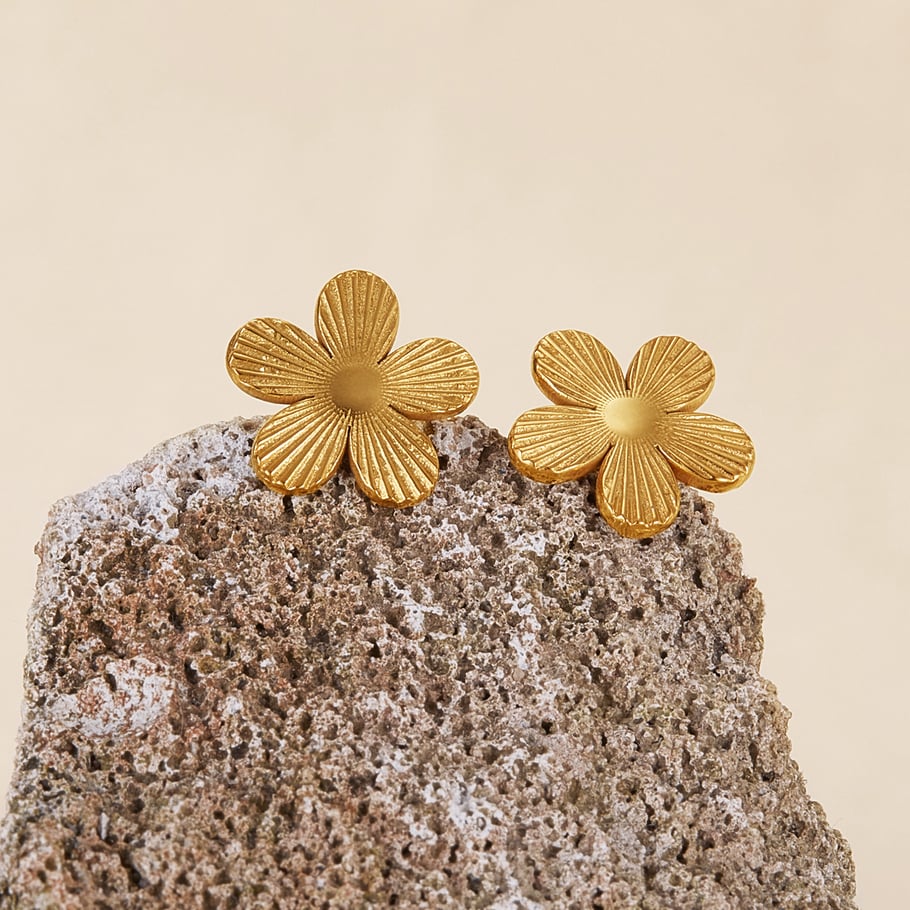 1 Paar Simple Series Daily Flower Edelstahl Goldfarben Damen Ohrstecker Bild4