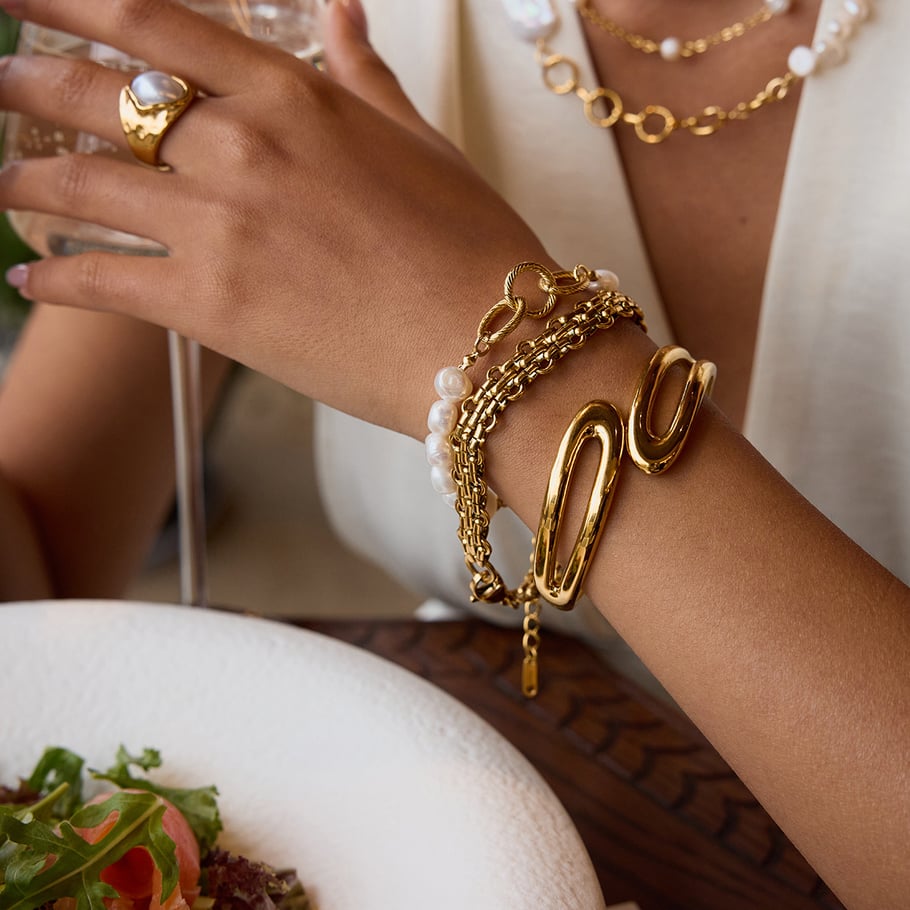 Elegant Stainless Steel Gold Color Pearl Beaded Bracelet Picture3