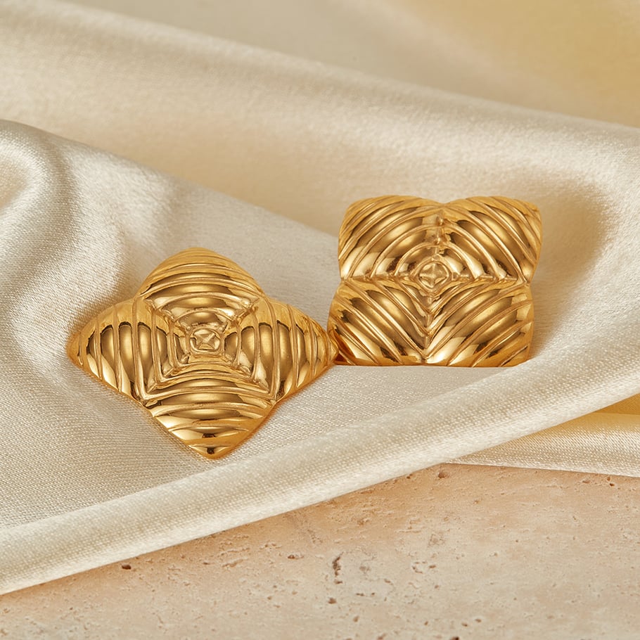 1 Paar Simple Series Tägliche geometrische Edelstahl Goldfarbene Damen-Ohrstecker Bild7