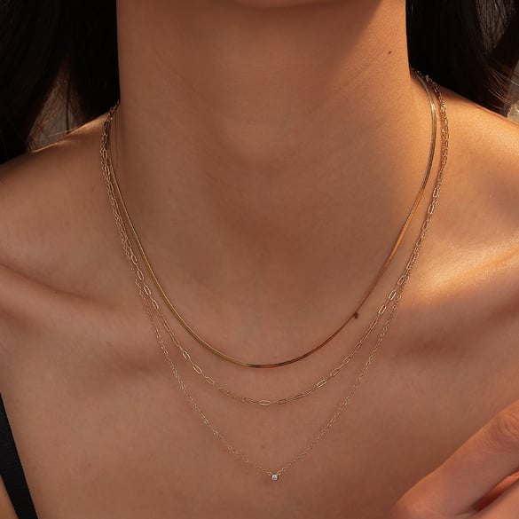 1 par de collares en capas de acero inoxidable color dorado para mujer con cadena de serie simple 2