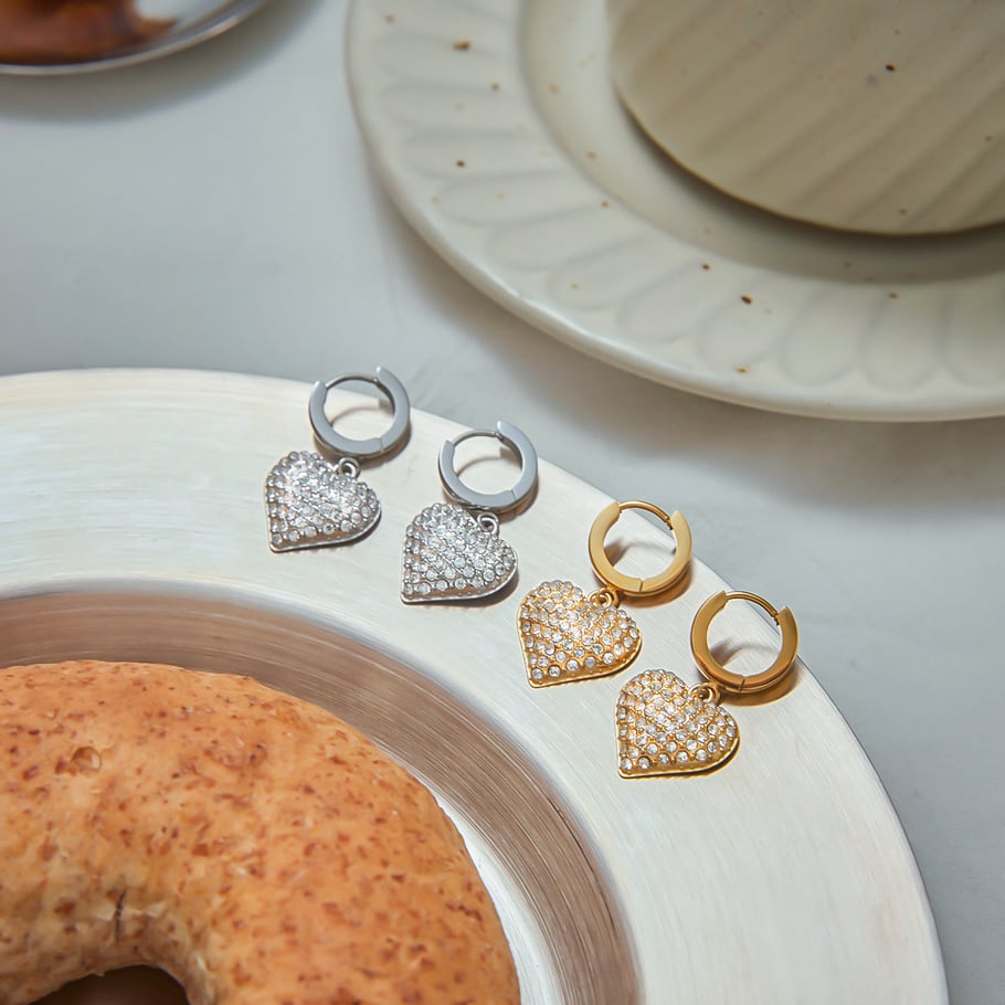 Luxurious Heart Stainless Steel Gold Color Drop Earrings Picture3