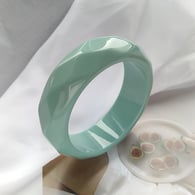 Faceted Green 