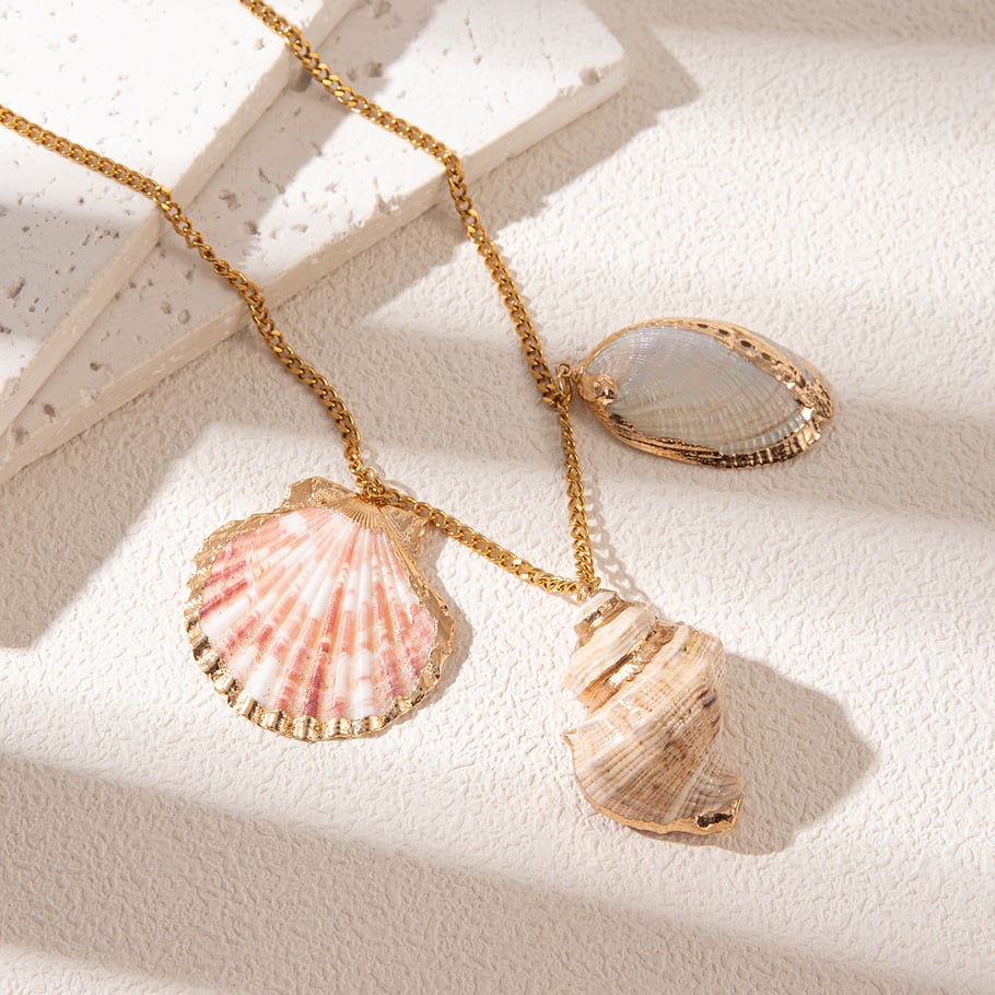 Collana da donna in acciaio inossidabile con ciondolo a conchiglia della serie Ocean Immagine4
