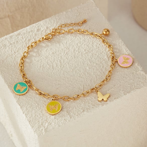 Fußkettchen mit Schmetterlings-Motiv aus Edelstahl in Goldfarbe
