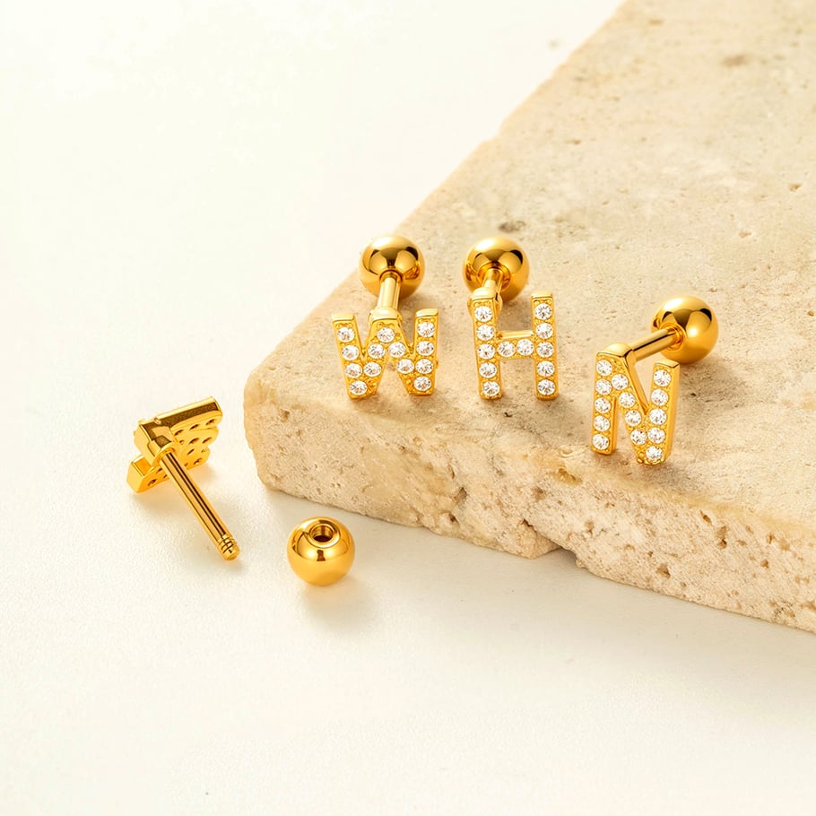 1 Paar Simple Series Simple Letter Kupfer Gold Farbe Zirkon Damen Piercings Ohrringe Bild3