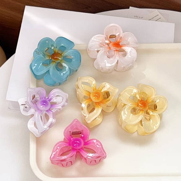 Basit Seri Tatlı Çiçek Plastik Kadın Saç Pençeleri