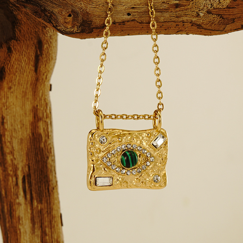 Collares colgantes de acero inoxidable color dorado con ojo del diablo Imagen4