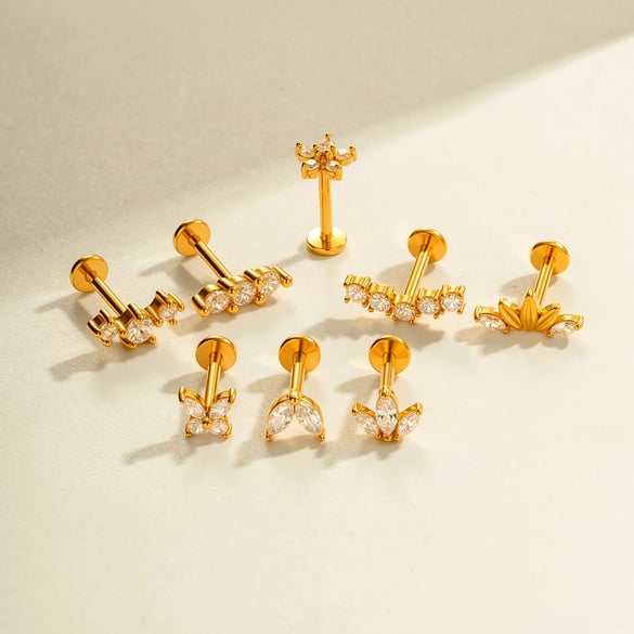 1 pieza de pendientes de acero inoxidable con forma de flor y circonita color dorado. 2