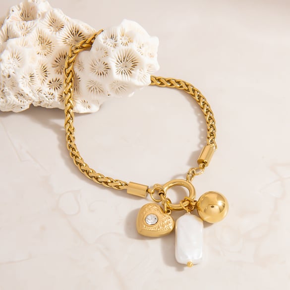 Braccialetti con ciondolo a forma di cuore semplice in acciaio inossidabile color oro con zirconi da donna