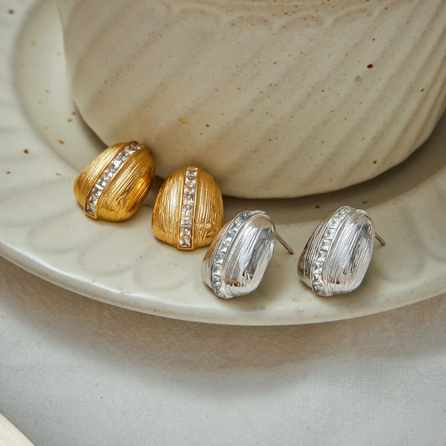 Retro Stainless Steel  Gold Color Stud Earrings Picture3