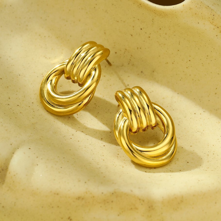 1 Paar einfache Serie elegante geometrische Edelstahl Gold Farbe Damen Ohrstecker Bild3