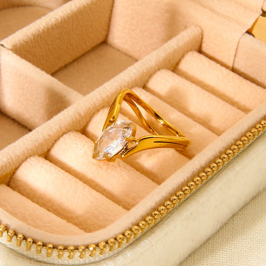 1 Paar Statement-Ringe aus der Romantischen Serie mit elegantem Auge aus Edelstahl in Goldfarbe mit Zirkonia Bild3