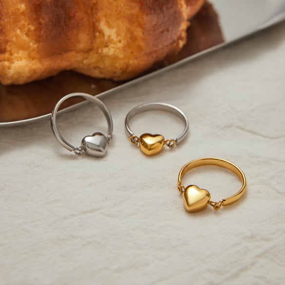 Simple Heart Stainless Steel Gold Color Statement Rings 2