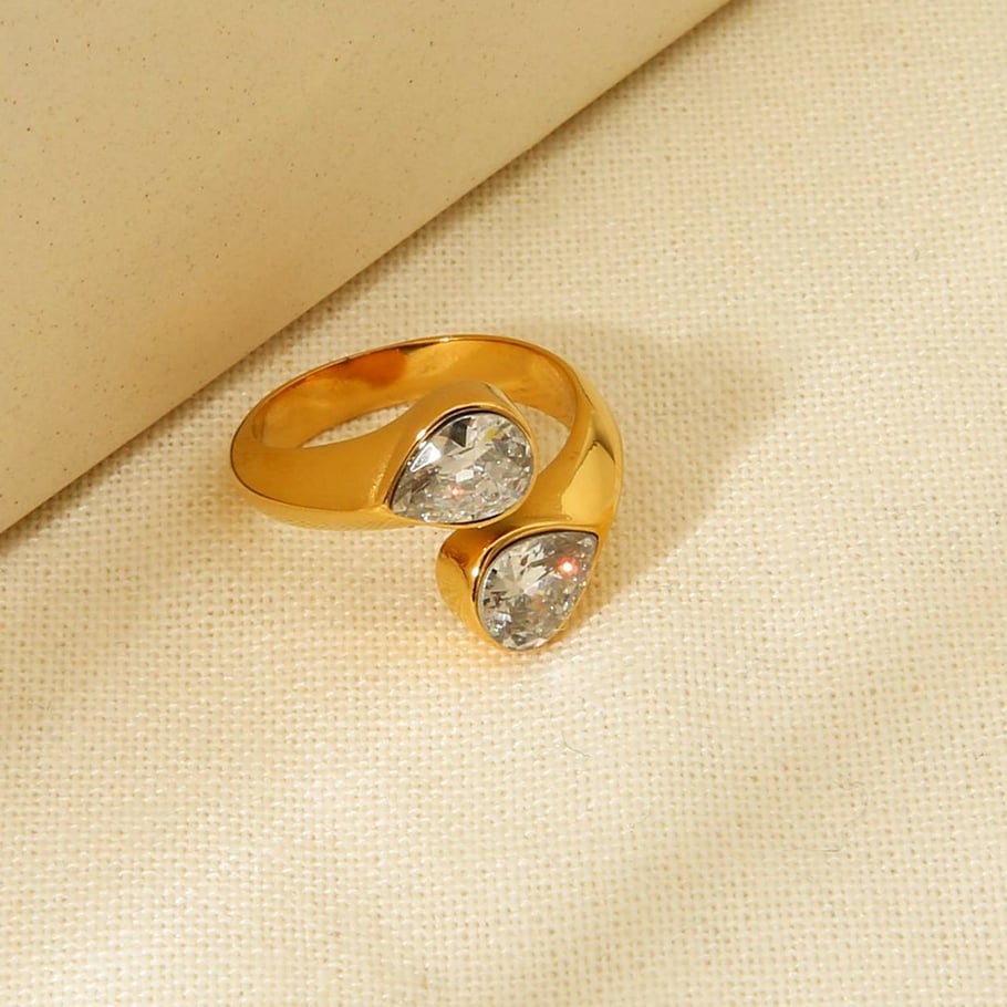 Anillos de acero inoxidable para mujer con forma de gota sencilla Imagen3