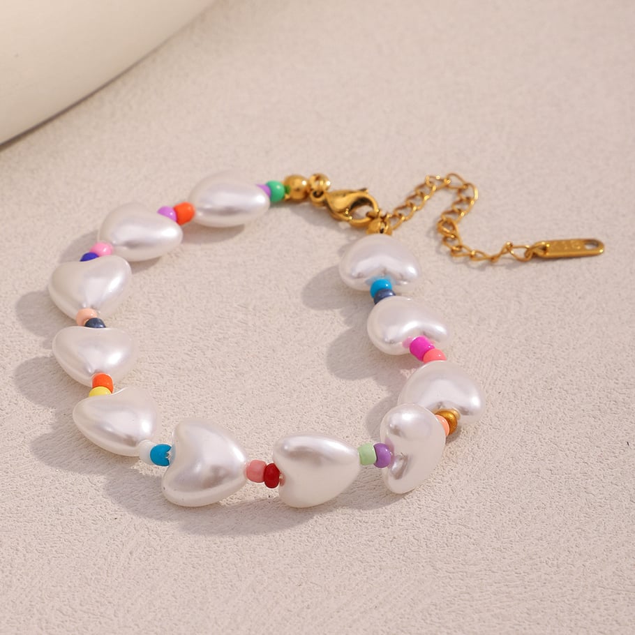 Collane con perline in acrilico a forma di cuore dolce della serie romantica da donna Immagine4