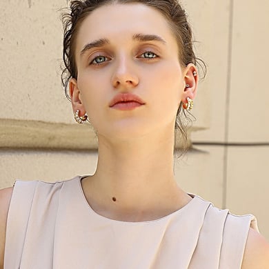 Einfache Serie Elegante einfarbige Creolen aus Edelstahl für Damen h5 Bild3
