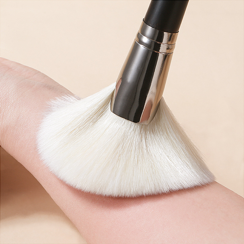 1 Set weicher, langlebiger Make-up-Pinsel für Damen Bild6