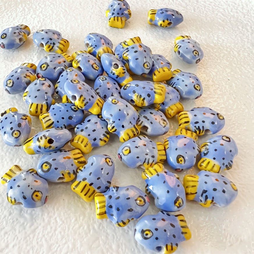 1 pièce de perle en céramique en forme de poisson pour bijoux à faire soi-même 