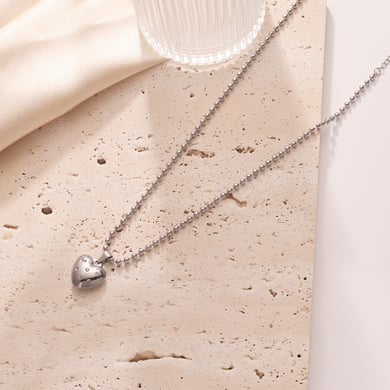 Minimalist Kalp Paslanmaz Çelik Gümüş Renkli Kadın Kolye Uçları h5 Resim4