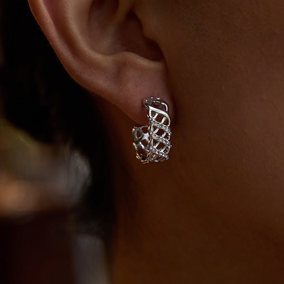 Retro Stainless Steel Gold Color Hollowed-out Hoop Earrings Picture5