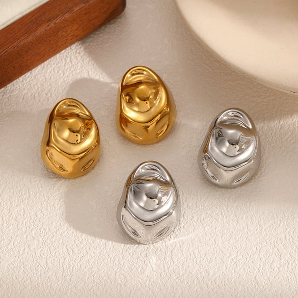 Pendientes de botón de acero inoxidable color dorado estilo Ins 2