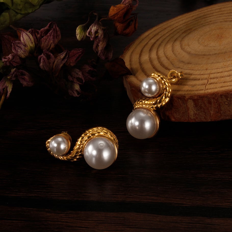 1 par de pendientes de botón geométricos diarios de acero inoxidable color dorado para mujer Imagen8