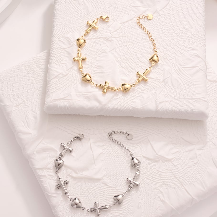 Bracelets à breloques classiques en acier inoxydable doré pour femme avec croix Image3