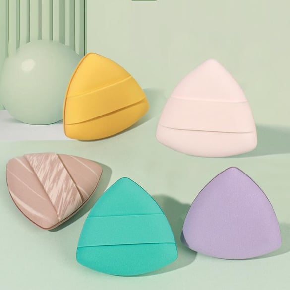 1 Stück Dreieckiger weicher Make-up-Puff für Damen 2