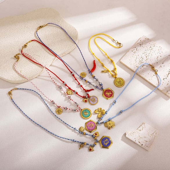 1 paire de colliers à pendentif géométriques rétro en acier inoxydable couleur or pour femme, série romantique 2