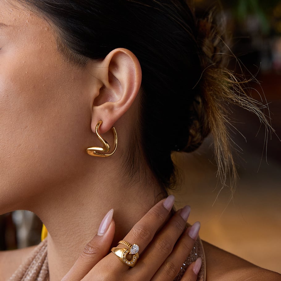 Boucles d&#39;oreilles pendantes simples en acier inoxydable couleur or Image5