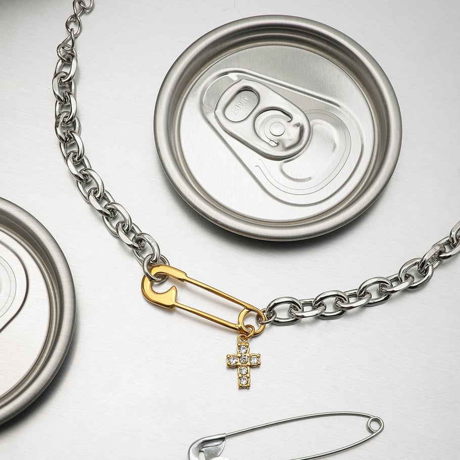 1 Paar einfache Ohrring-Sets aus Edelstahl in Stiftform in Goldfarbe für Damen Bild6