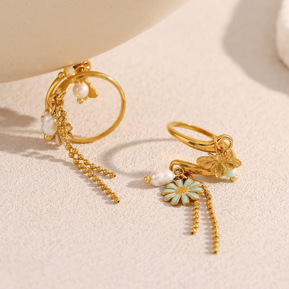 Anillos de acero inoxidable con diseño de flores de lujo para uso diario