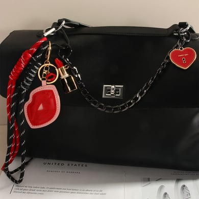 Charms para bolso de mujer de PU con cadena y diseño de labios en forma de corazón h5 