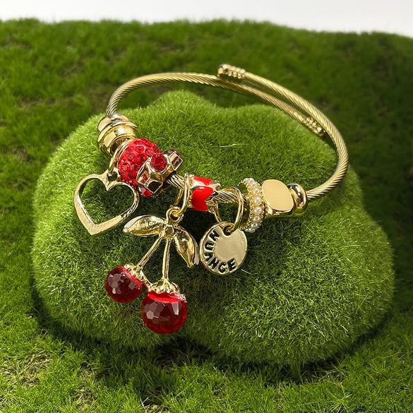 Süße Kirsche Gold Farbe Manschette Armbänder 2