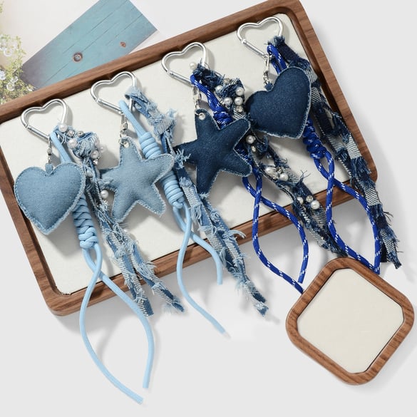 Taschenanhänger aus Denim-Herzlegierung
