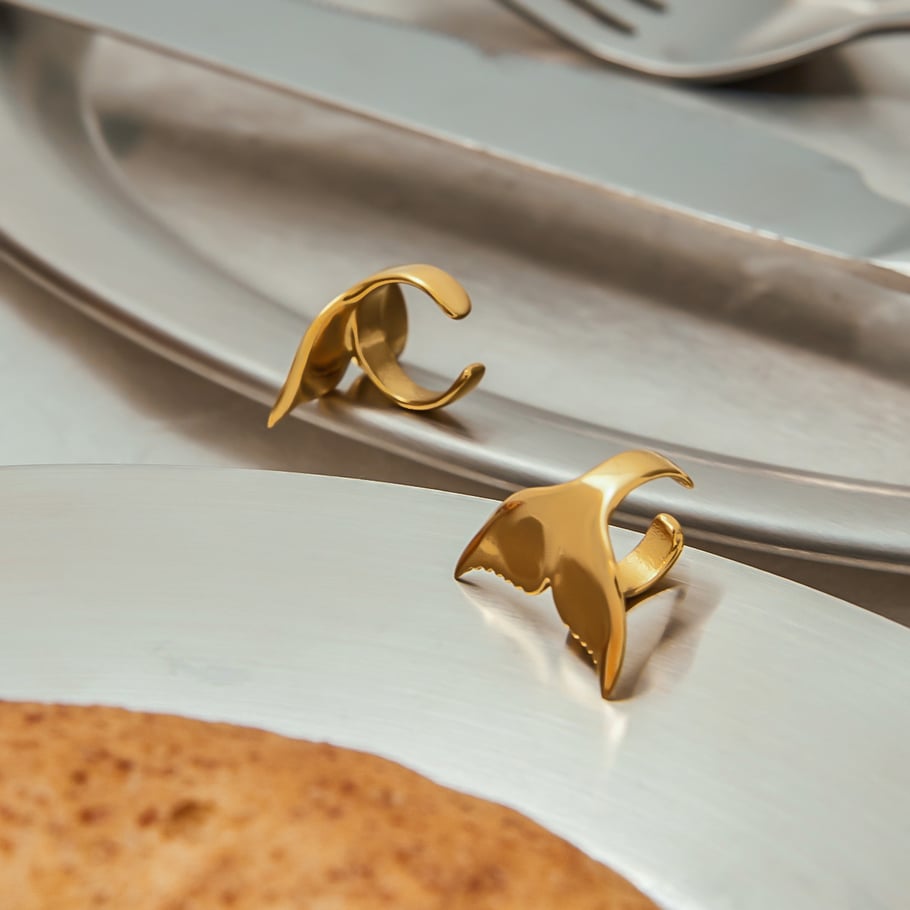 Fischschwanz-Ohrmanschetten aus Edelstahl in Goldfarbe Bild5