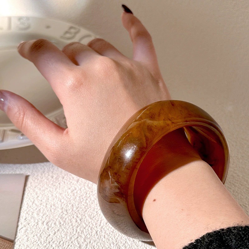 1 stuk modieuze onregelmatig geverfde hars damesarmband h5Afbeelding2