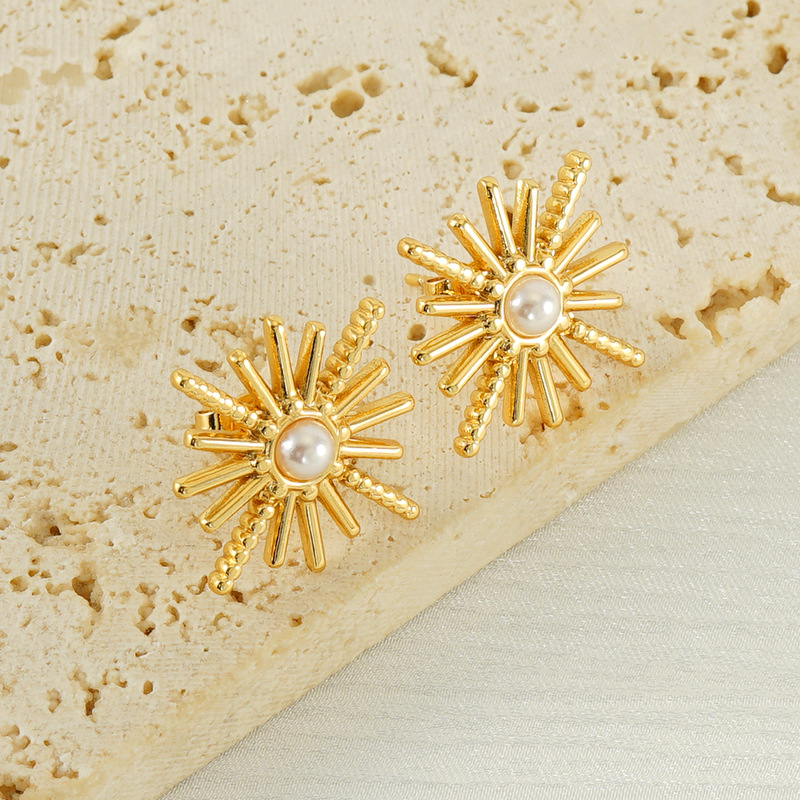 Orecchini a bottone in acciaio inossidabile color oro Immagine4